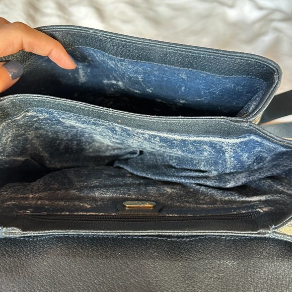 Vintage GUCCI GG Monogram Canvas Flap Should Bag | From the 80s - Picture 11 of 16